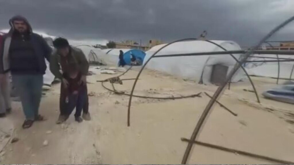 Suriye’yi fırtına vurdu: 4 kişi hayatını kaybetti